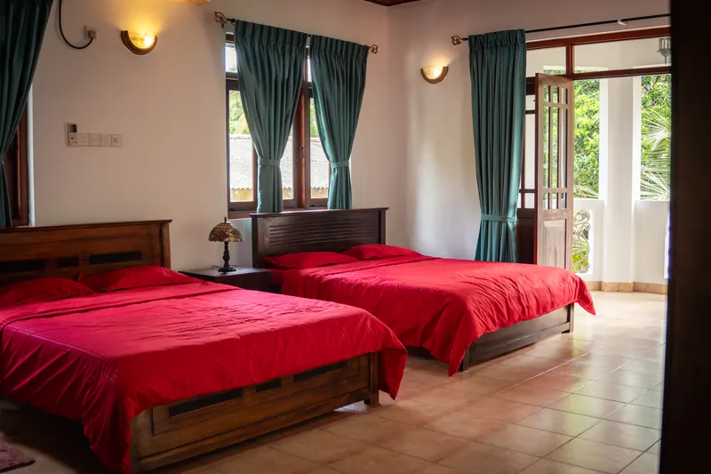 A premium double room at Golden Hands Battaramulla